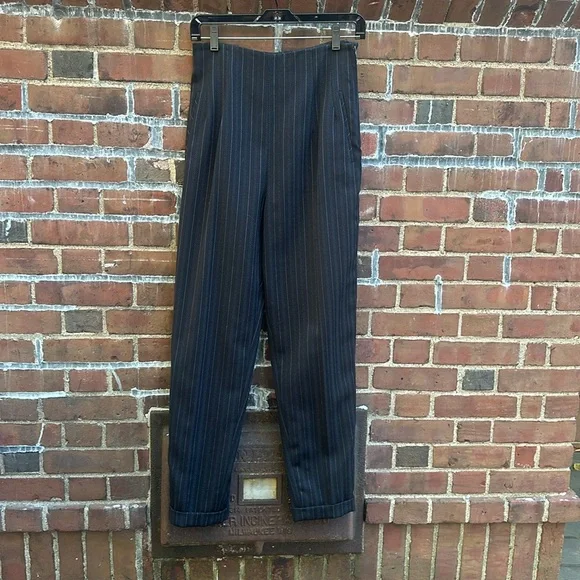 Lida Biday Black Pant Suit w pin stripes